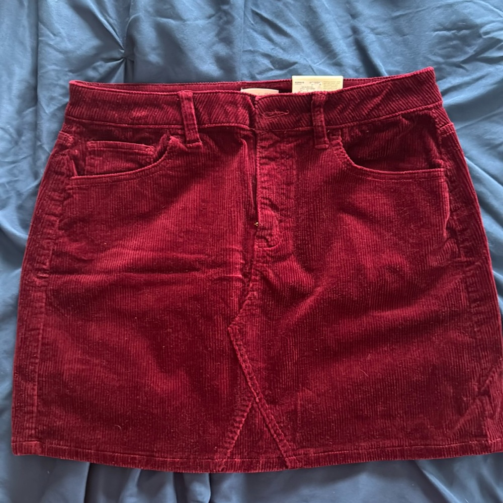 SO Corduroy skirt